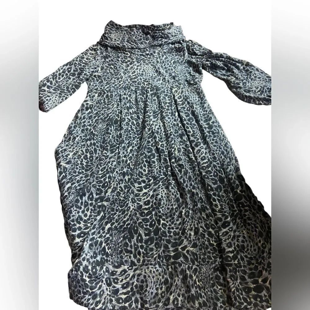 New Directions size medium lined cowl necked dress with side pockets excellent